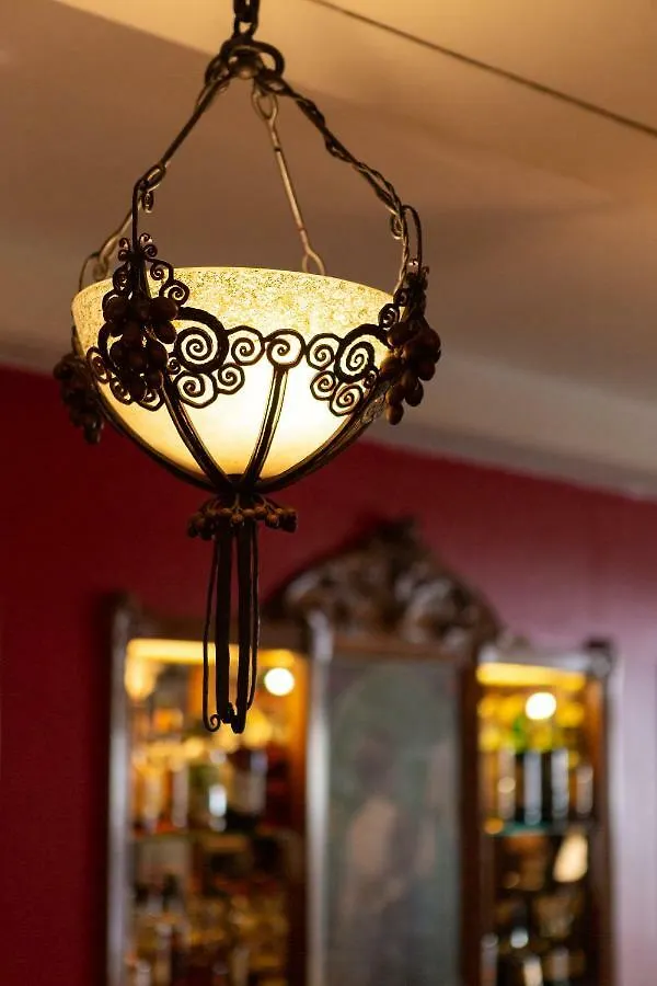 Boutique Hotel Belle Epoque Берн
